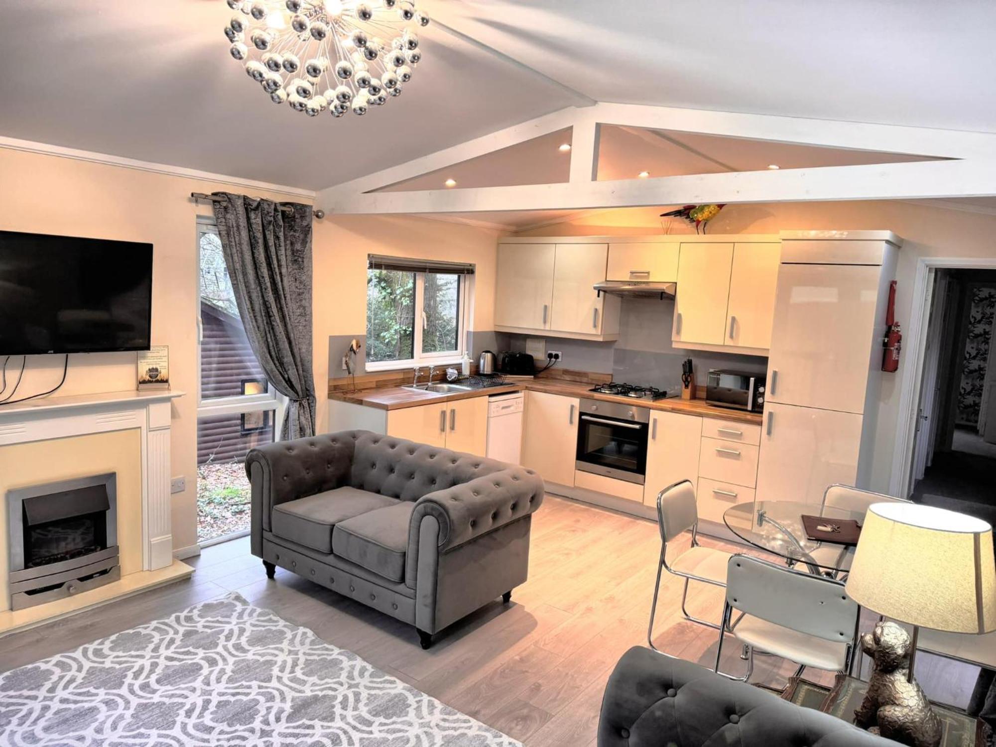 Welsh Villa-Hot Tub-Tenby-Carmarthen-Forestsetting Εξωτερικό φωτογραφία